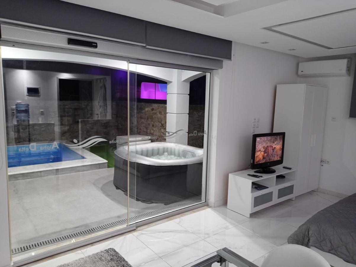 Alpha Delta Pool Suite Палеон-Цифликион Экстерьер фото